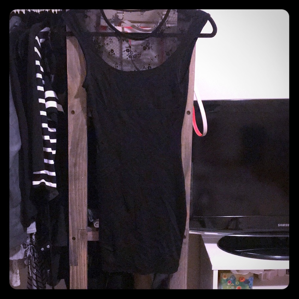 Black dress, sheer open back